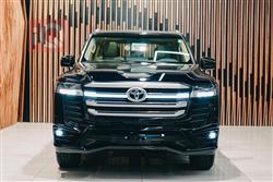 تۆیۆتا لاند کروزەر